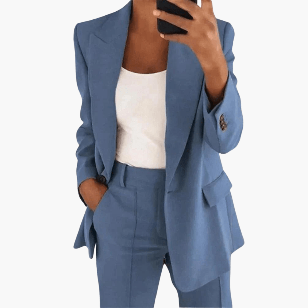 Blazeranzug für Damen – stilvoll & elegant für Business