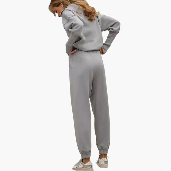 Minimalistisches Set mit Hose für Damen