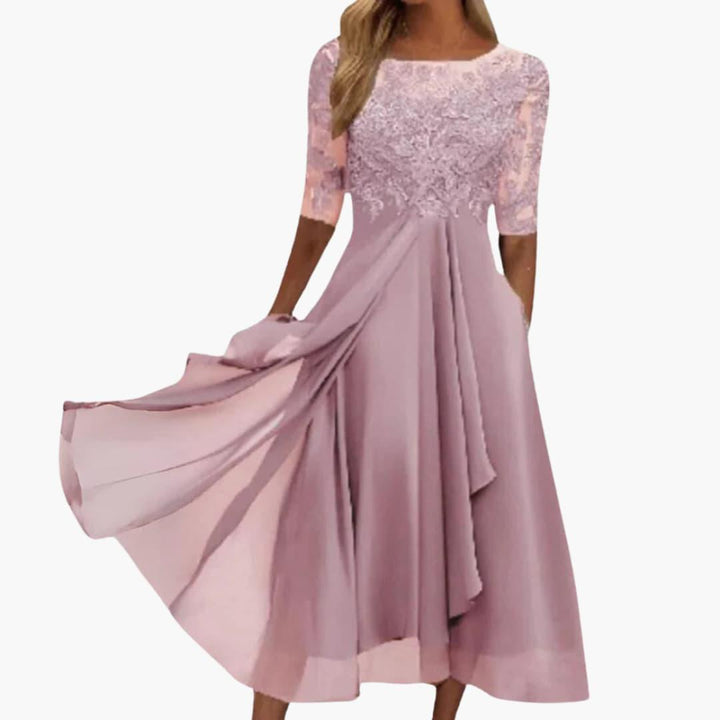 Abendkleid mit Spitzenoberteil für Damen – elegant & fließend