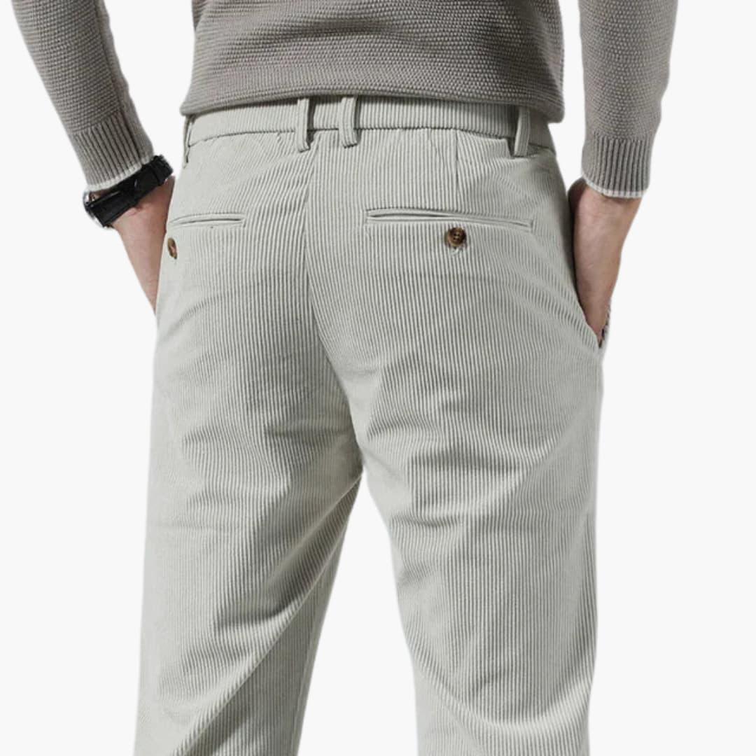 Schmale Cordhose für Herren