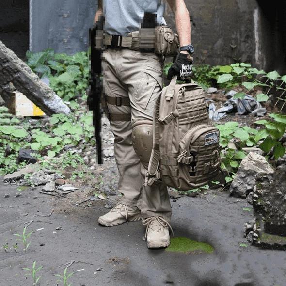Dehnbare Cargohose mit Taschen für Herren