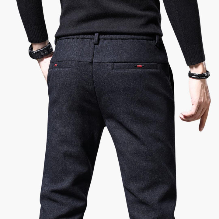 Moderne Stoffhose für Herren